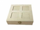 Drevená krabica 4 priehradky a 4 okienka 19,5x19,5x5cm