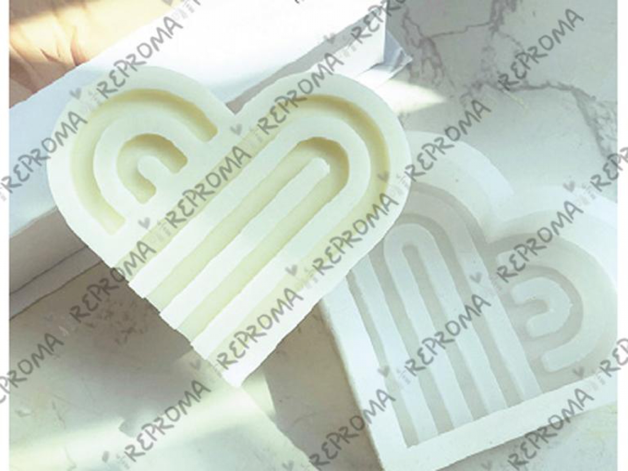 Silikonová odlievacia forma srdce ploché 10cm